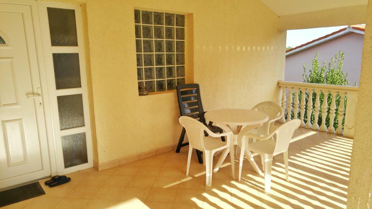 Apartment Cota Vinkuran Esterno foto